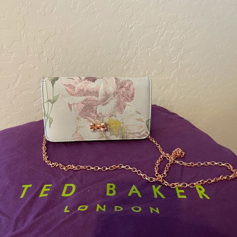 Floarl mini clutch With metal cross body chain